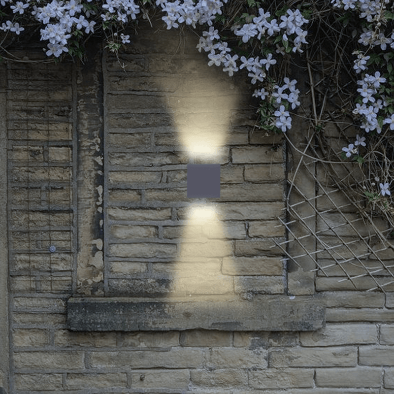 wandlamp-vierkant-grijs-ip65