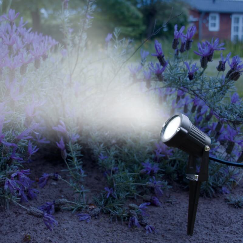 led-rgb-spots-buiten-zwart